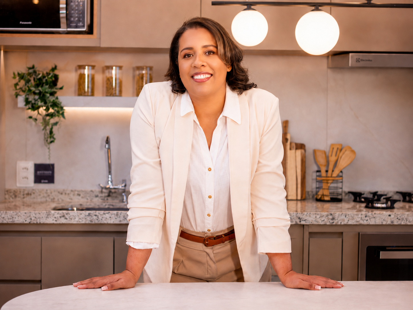 Lucélia Silva - consultoria imobiliária